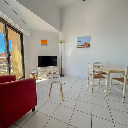 Vue Et Front De Avec Terrasse * Fréjus